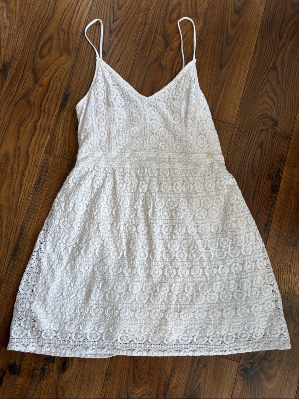 Abercrombie & Fitch White Lace Spaghetti-Strap Dress